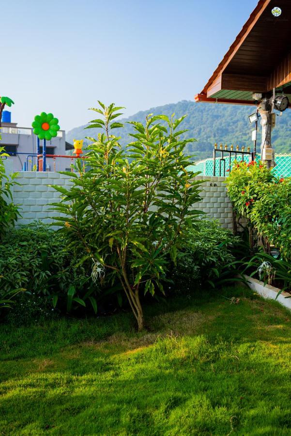 Eden Garden Villa Alibág Kültér fotó
